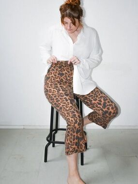 Leopard Print Ankle Pants - Brown